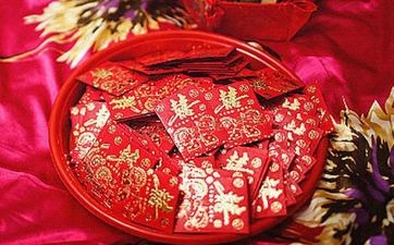 旅行结婚父母怎么处理 旅行结婚父母要跟着吗