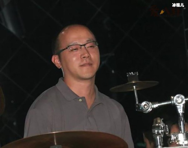 窦唯的现任老婆， 窦唯感情经历起底！