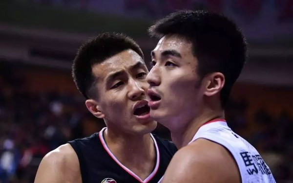 郭艾伦怼记者是真性情还是情商低？看NBA大腕如何化解尴尬提问