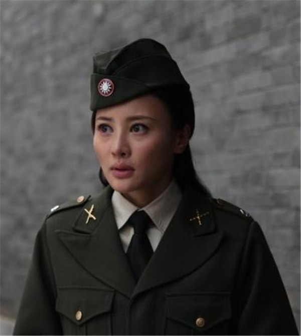 47岁朴树隐藏15年的妻子，气质不输前任周迅，还是娱乐圈中的熟人