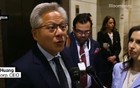 黄仁勋劝特朗普：得改，中国紧追其后