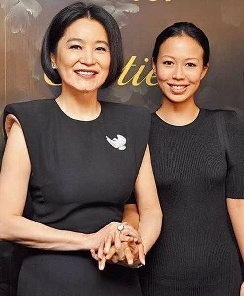 当后妈的女星谁最幸福？赵薇第八，章子怡第二，陈数排第几？