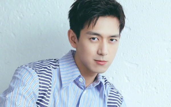 李现与刘亦菲周雨彤合作都成爆款，怎么做到的？答案在2句话里
