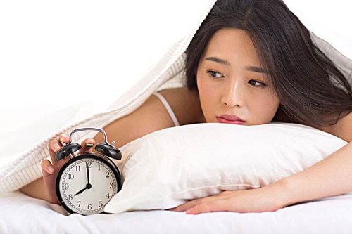 处理女友工作引发矛盾的方法与策略（2024版）或者女友工作引发吵架如何处理？实用建议来袭！