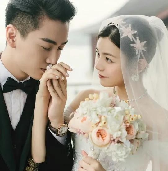 唐艺昕为张若昀改情侣名不算啥，看到陈晓陈妍希儿子名字，我酸了