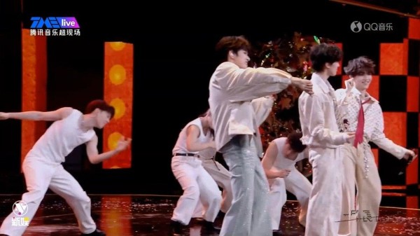TOP 登陆少年<a target=