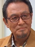 主要角色唐耀群