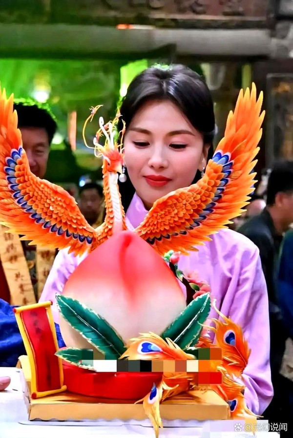 一夜之间， 演艺圈所有的女明星...@光幻说闻的动态