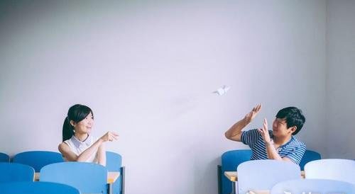 校园恋爱和社会恋爱的区别