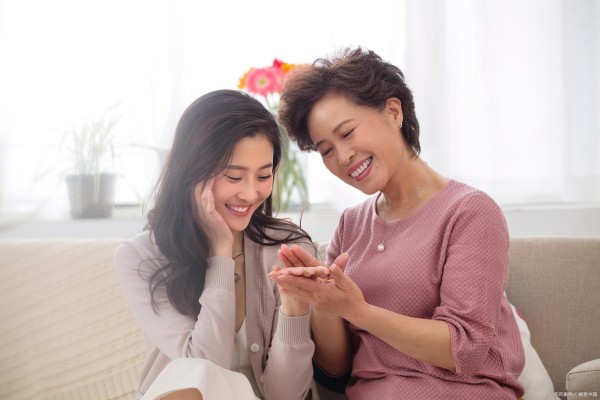 老公如何巧妙处理婆媳关系？