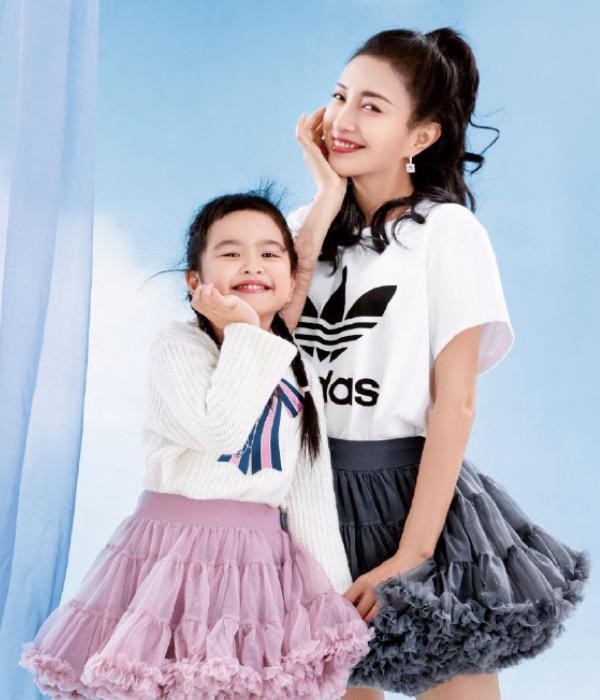 贾静雯女儿，霍思燕儿子，看见包文婧女儿：这声丈母娘我先叫了