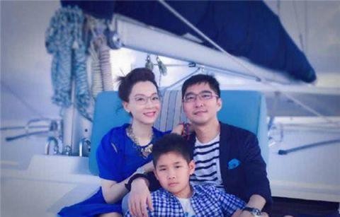 小苹果见章子怡第一面叫妈妈与继子继女关系好的女星都有谁