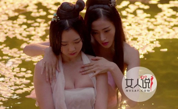 张天爱整容前后对比照 张天爱旧照奇丑无比双下巴印象深刻