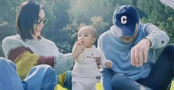 王菲的女儿李嫣与继母海哈金喜的真实关系