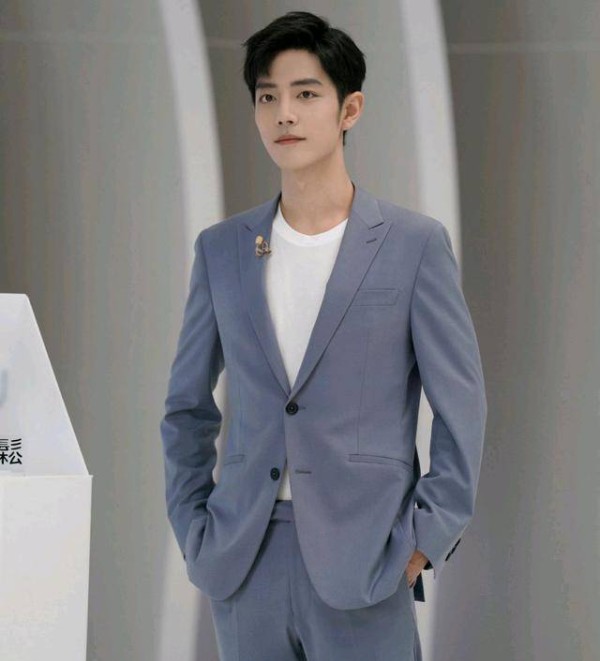 <a style='color:#f10404;' href='https://www.mingxing.cc/tags-2589.html ' target='_blank'>肖战</a>摆脱“流量”束缚，《骄阳伴我》不是《骄阳似我》！