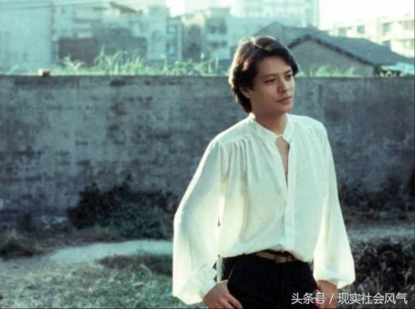 一个能和邓丽君媲美的人，曾拒绝央视的邀请，但失踪20年下落不明