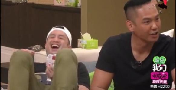 吴昕见潘玮柏妈妈和潘玮柏妈妈合影真的吗?潘玮柏父母喜欢吴昕吗