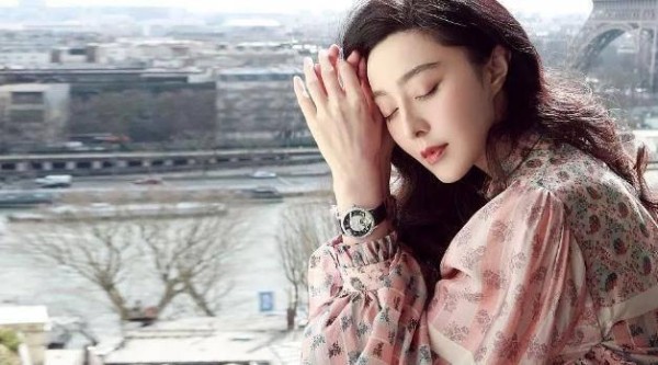 艺人走设路线到底是对错？张艺兴、马思纯人设崩塌是杨天真的错？