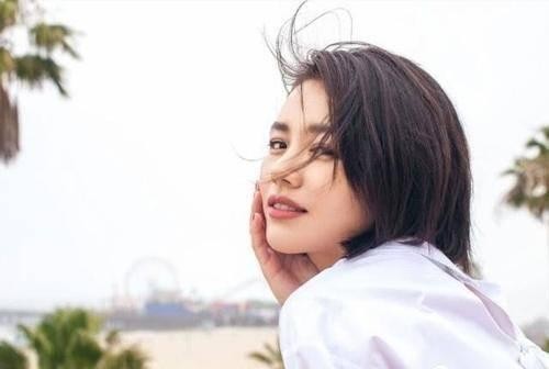 艺人走设路线到底是对错？张艺兴、马思纯人设崩塌是杨天真的错？