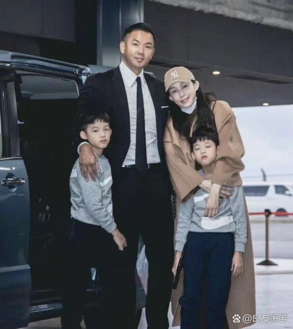陈建州的故事，像是台湾娱乐圈的一...@良友箫笛的动态