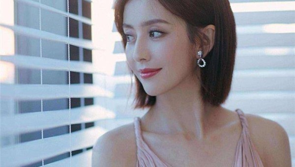 佟丽娅携儿子探班陈思诚 佟丽娅陈思诚现在的关系如何