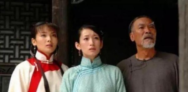 娱乐圈闺蜜关系到底可以有多铁？秦海璐刘涛绝对是过命的交情
