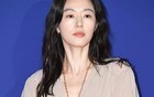 44岁全智贤出席活动：身材纤瘦气质佳，生图好美！
