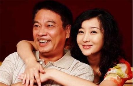 因发哥不借钱闹掰，后称发哥是最好的朋友，如今为了生活拼命拍戏