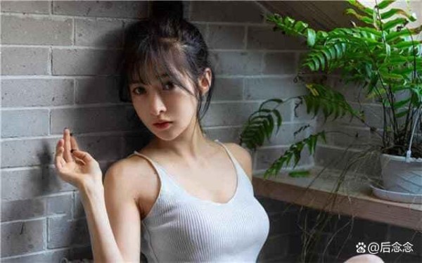 如何和女朋友聊天找话题？高情商男生都这样做！