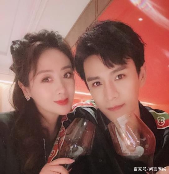 娱乐圈婚姻很幸福的八对姐弟恋明星，每一对都让人十分羡慕