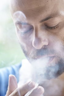 明星同款，男士必备！揭秘明星款品牌剃须刀的神奇魅力