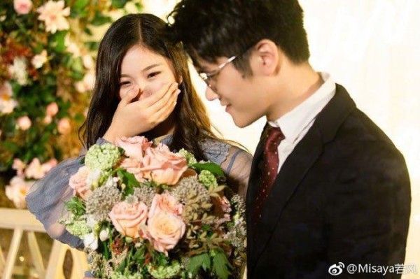 若风大婚娶娇妻，跪念结婚保证书，婚礼嘉宾阵容豪华不减娱乐明星