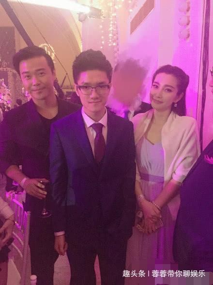 离娱乐圈最近的电竞选手若风结婚 王源奚梦瑶等众星齐送祝福