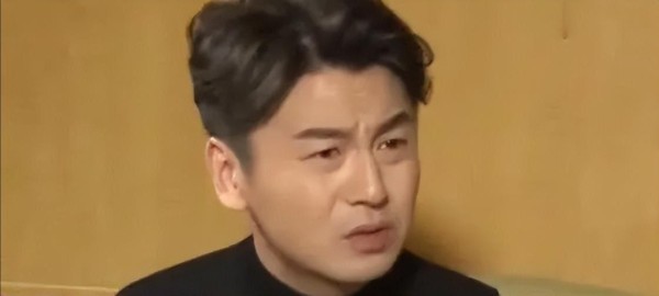 雷佳音：我和陈赫是大学同学，但他看不起我，我坐电梯他就走楼梯