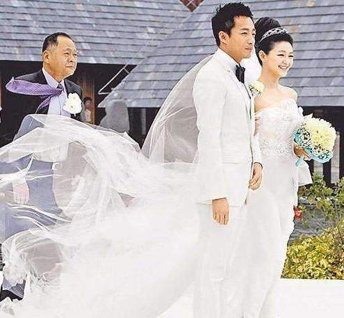大S结婚又离婚，宏迪被捧又双双陨落，豆瓣鹅组见证了明星沉浮
