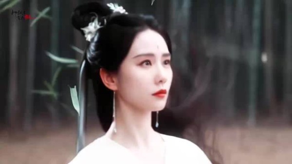 刘诗诗打戏原始帧曝光,风格多变驾驭角色