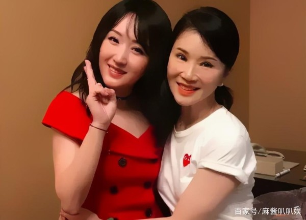 “冻龄女神”杨钰莹和任静的关系