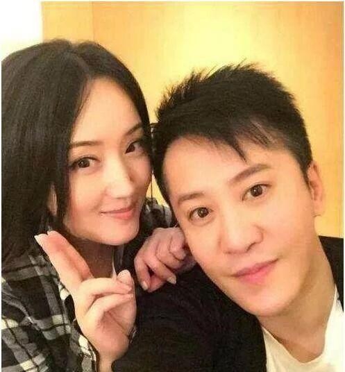 46岁杨钰莹感情扑朔迷离, 恋爱经历和郭晶晶如出一辙