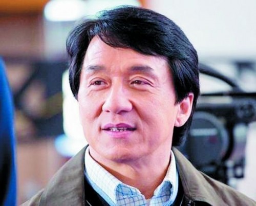 王晶放猛料：成龙爆红期被黑道压迫不反抗，两地演员待遇悬殊