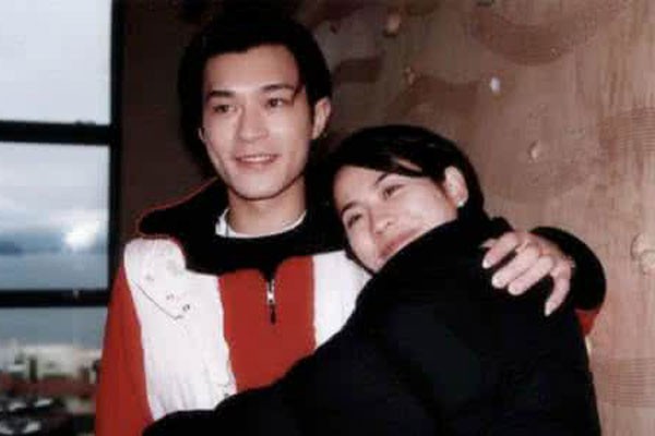 古天乐和宣萱的关系 古天乐和宣萱是友情和李若彤是剧情