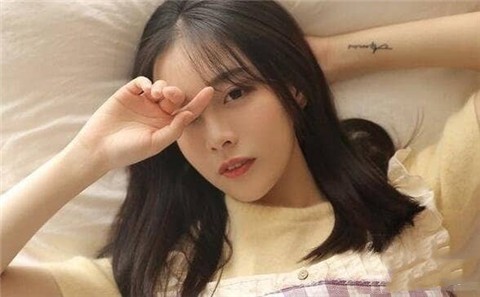 如何与陌生人轻松开启话题聊天？四种技巧<a target=