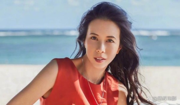 莫文蔚变化惊人，苍老憔悴认不出！嫁二婚初恋，53岁至今无子女