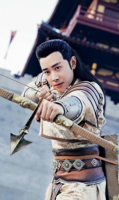 练过武术的5位男星：黄子韬和王俊凯上榜，罗晋的理由无敌了