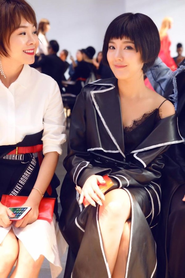 论发型对女明星的重要性：娜扎、赵奕欢她们剪了短发都像换了个人