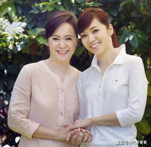盘点受妈妈影响最深的八大女星，看看都有谁？