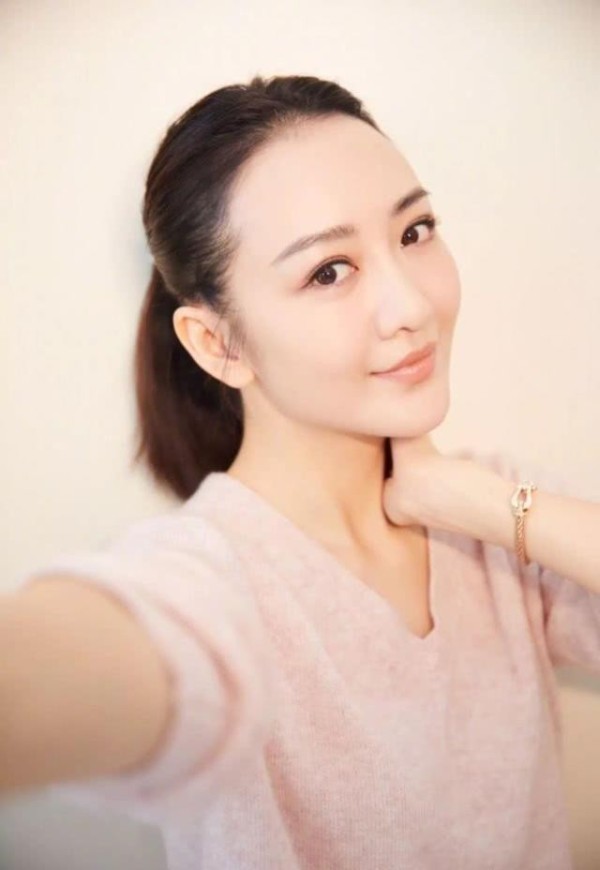 王鸥与撒贝宁究竟什么关系，为何突然传出绯闻？