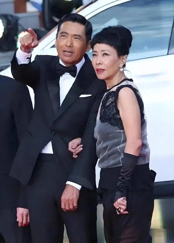 不生娃也能甜！娱乐圈5对丁克夫妻告诉你，爱情不需‘第三者’！