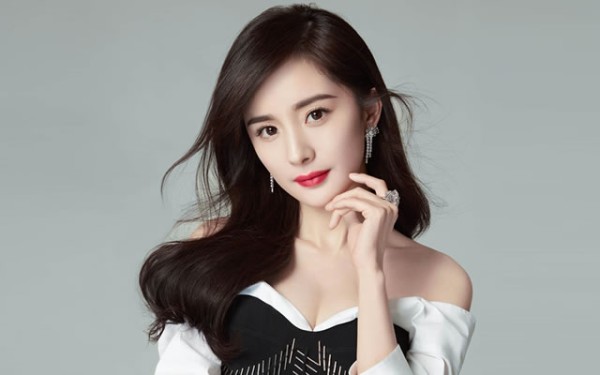 中国十大牛仔裤美女 穿牛仔裤最性感的女星 紧身牛仔裤美女盘点