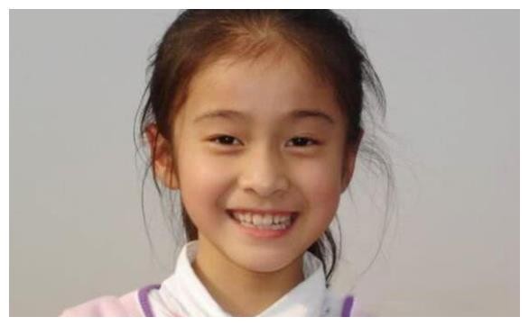 她意外把妹妹带进演艺圈，如今妹妹红遍全国，她却不温不火