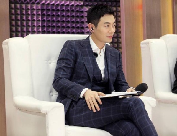 《正阳门下》的演员现状: 朱亚文家庭事业双丰收, 李光复令人敬重